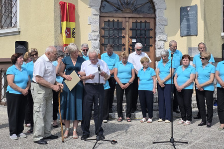 Slovesnost ob odkritju spominske plošče 