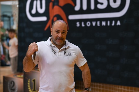 Boštjan Veinhandl